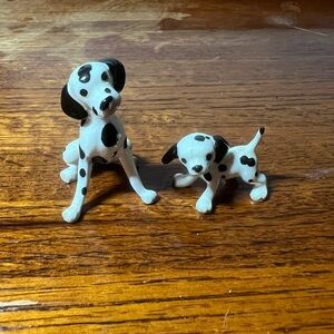 Hagen Renaker Dalmatian Ceramic Dog and puppy miniature figurines